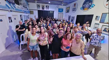 "Este 8M vamos a estar en las calles": El feminismo peronista se organiza en el Centro Cultural Lo de Néstor