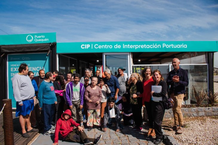 Todo para Ellos, puerto, visita guiada