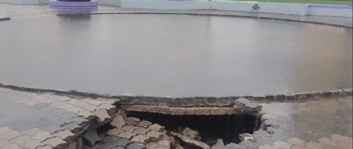 Podrían tapiar un amplio sector de la Rambla por riesgo de derrumbe