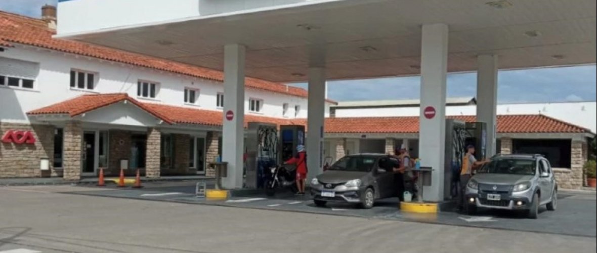 Boqueteros al ataque: Robaron en el shop de una estación de servicio