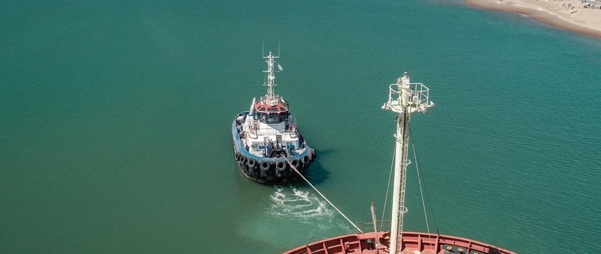 Practicaje: El Gobierno endurece su postura con denuncias penales y Puerto Quequén sufre las consecuencias