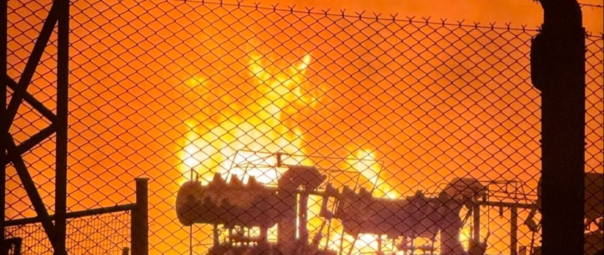Apagón masivo en La Plata: Un incendio en una central eléctrica dejó a miles de usuarios sin servicio