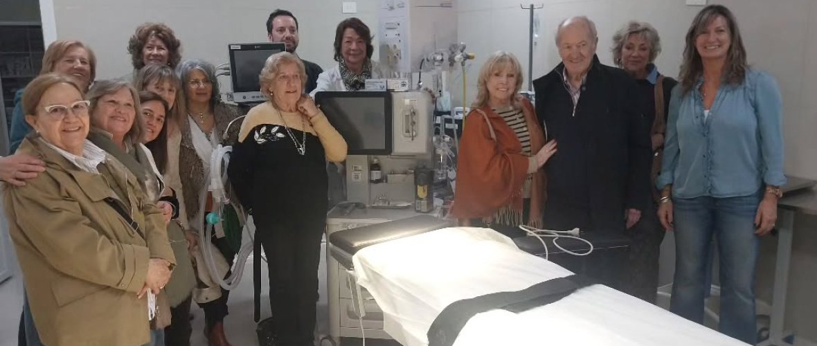 La Asociación Cooperadora del Hospital "Dr. Emilio Ferreyra" inauguró un nuevo quirófano y remodelaciones en el servicio