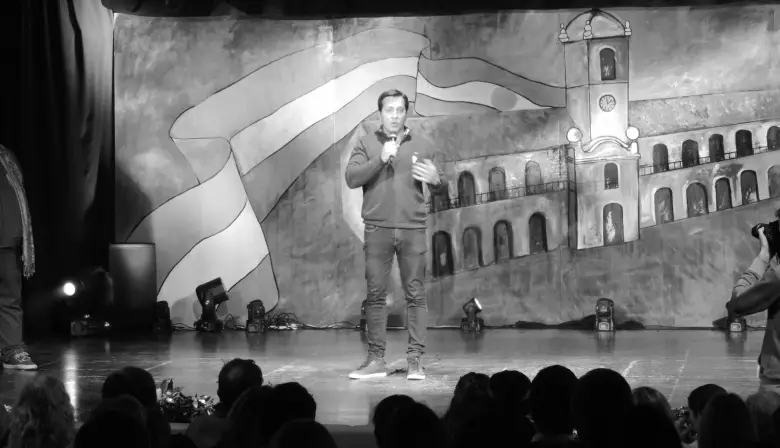 ¿Quieren destituir al intendente Arturo Rojas por la tasa portuaria?
