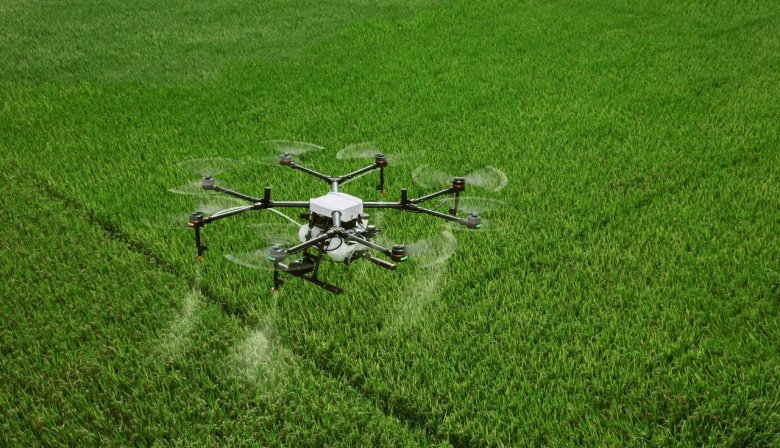 Universidad de Lobería lanza un curso de manejo de drones