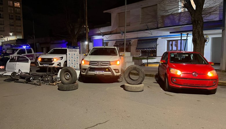 Desbarataron red de robo de vehículos y secuestran camionetas con patentes falsas