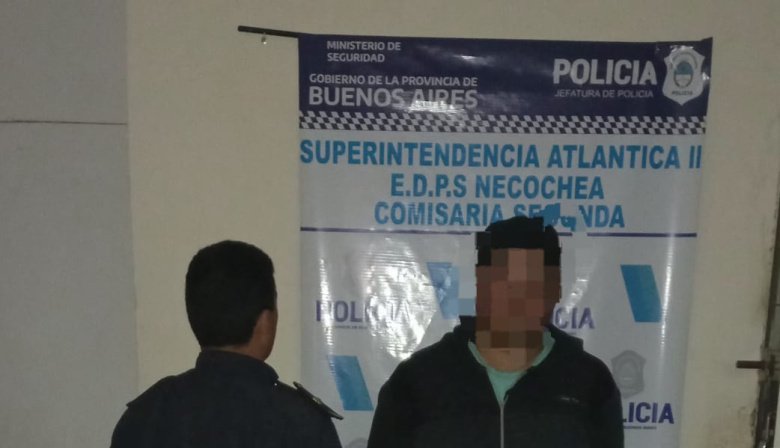 Detuvieron en Quequén a un hombre con pedido de captura por robo agravado con arma de fuego