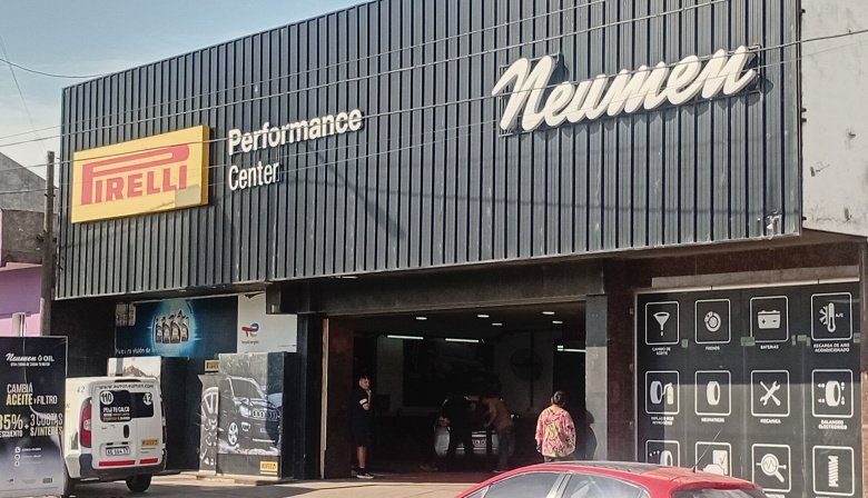 Escrachada total: Denuncian a un reconocido service de autos de Necochea por mala praxis