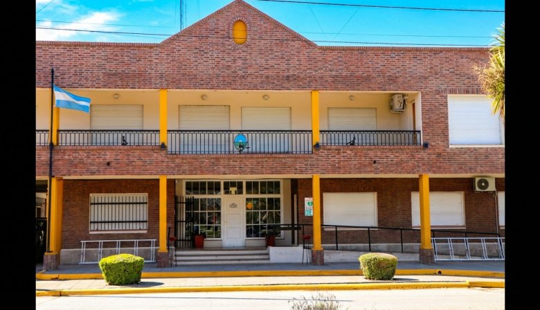 Cuánto cobran los empleados municipales en San Cayetano y cómo se compone su salario
