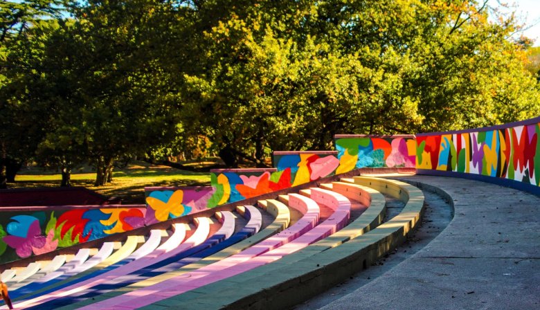 La Necochea del No: ¿Qué pasó con el techo del Anfiteatro en el Parque Miguel Lillo?