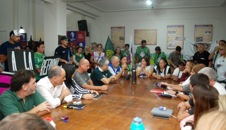 Sindicalista invitó a pelear a los concejales en Necochea