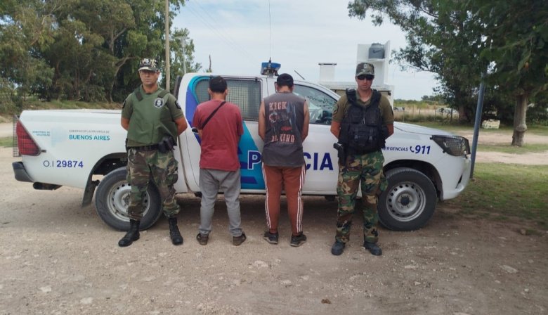Caza furtiva en San Cayetano: Aprehendieron a dos hombres de Necochea con un jabalí cazado ilegalmente