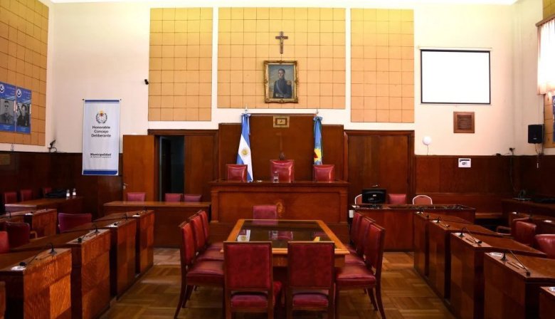 Avanzada negacionista: El oficialismo de Mar del Plata quiere eliminar un institucional de las Abuelas de Plaza de Mayo del Concejo Deliberante