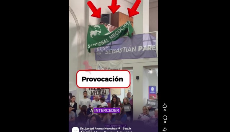 Escándalo por las banderas en el HCD: La protesta crece en la calle mientras los concejales libertarios hacen videos victimizándose