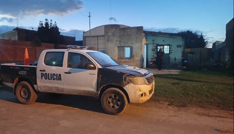 Allanamiento por amenazas: Secuestraron plantas de cannabis y detuvieron a una mujer