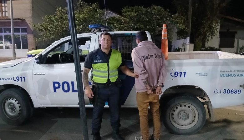 Intentó robar una camioneta en la Villa Balnearia y fue detenido en el acto