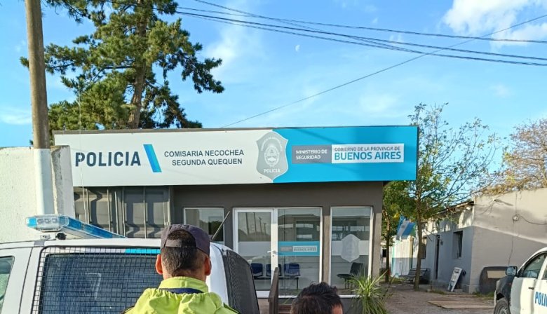 Detuvieron en Quequén a un hombre con pedido de captura activa tras un llamado al 911