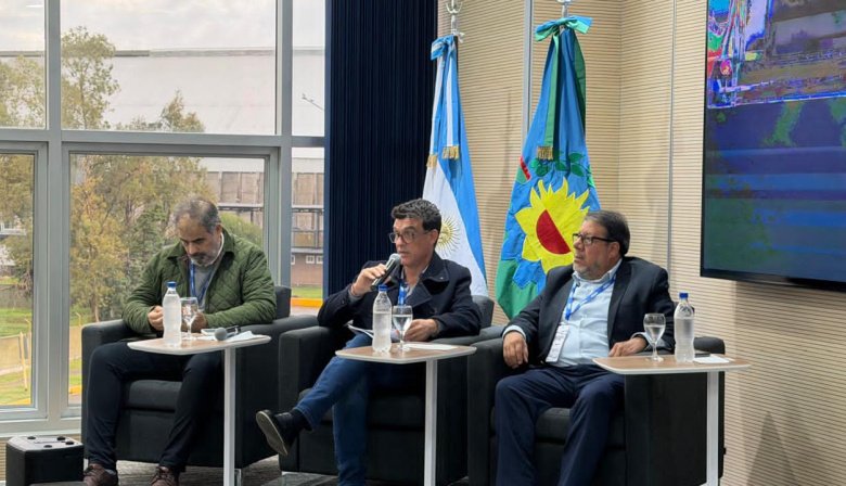 Mariano Carrillo expuso en un seminario internacional sobre inversiones, sostenibilidad y modernización portuaria