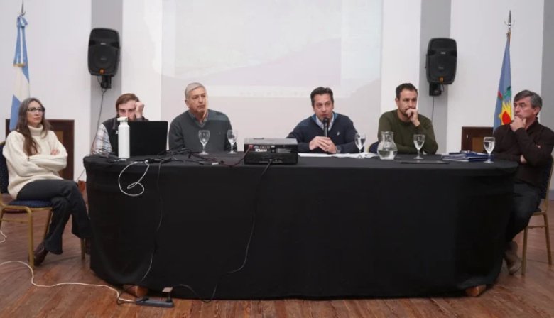 Reapareció el intendente: Arturo Rojas les prometió a los productores la Emergencia Agropecuaria