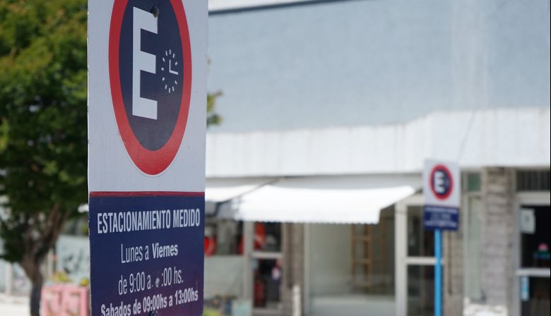 Rojas vetó la reducción del estacionamiento medido que buscaba aliviar la crisis del comercio local