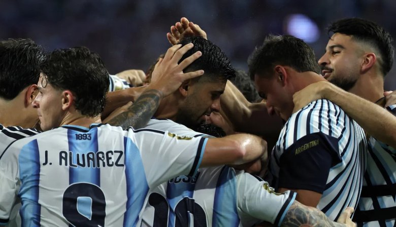 A cuartos: En un partido para el infarto, Argentina eliminó a Egipto en el final
