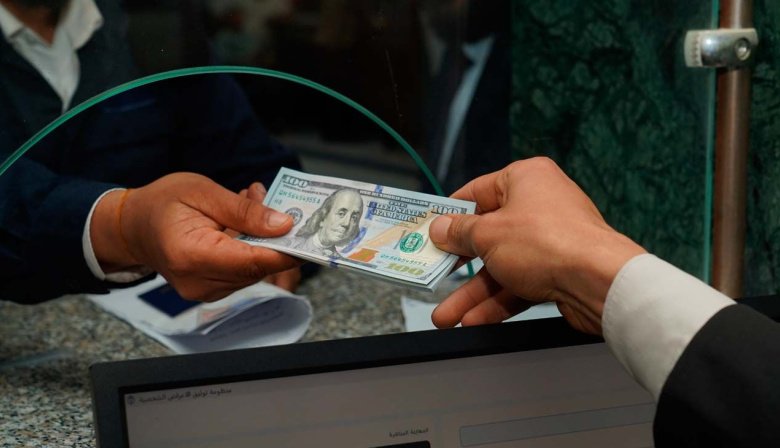 El dólar volvió a subir y el blue cerró la semana en $1.545