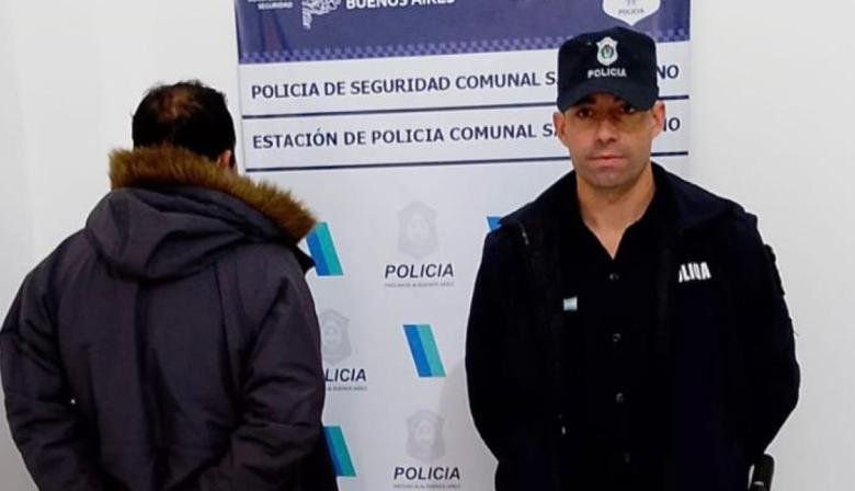 San Cayetano: Identificaron a un hombre con pedido de captura durante un operativo policial