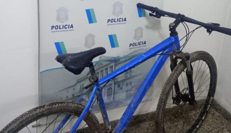 Siete menores demorados tras un intento de robo en un complejo de departamentos