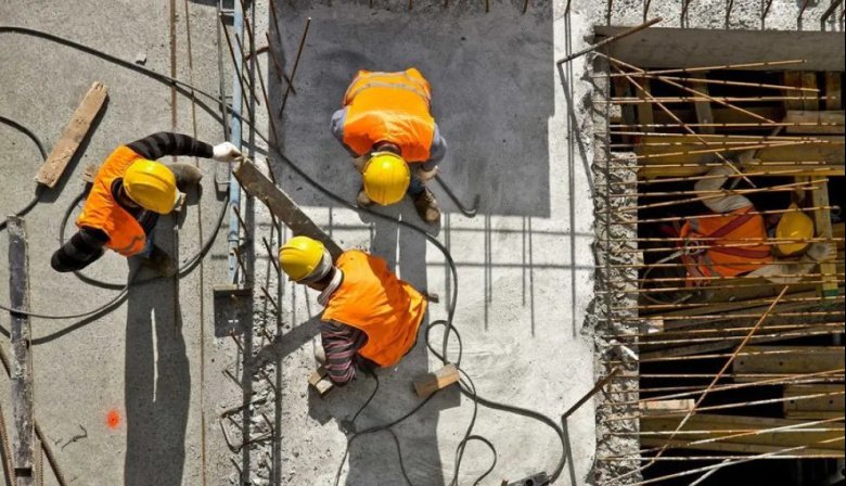 En el último año se perdieron 110.000 empleos registrados