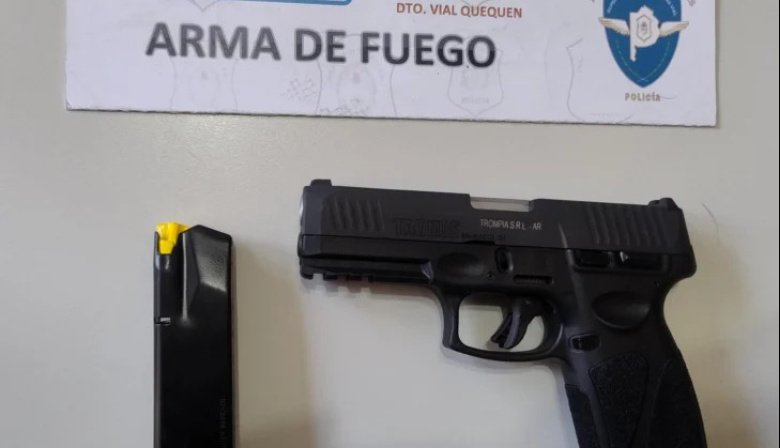 Un hombre viajaba por Ruta 88 con una 9mm y fue descubierto por la Policía