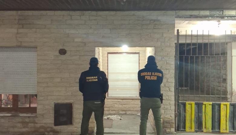 Venta de drogas en Necochea: Allanaron una vivienda y secuestraron cocaína y marihuana