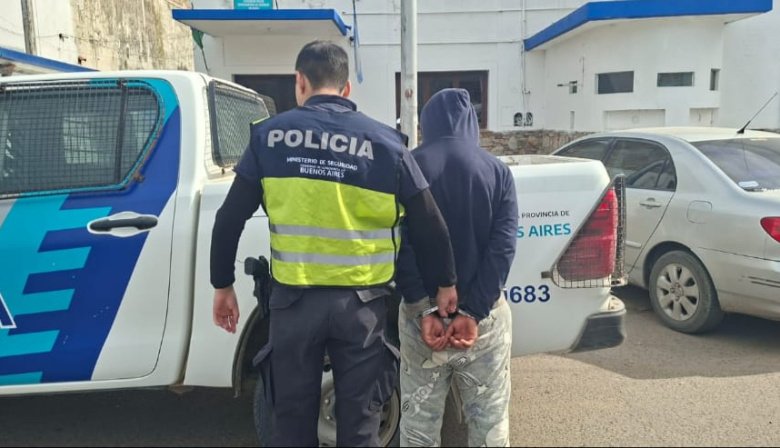 Aprehendieron a un joven de 19 años acusado de cometer dos hurtos en distintos puntos de Necochea
