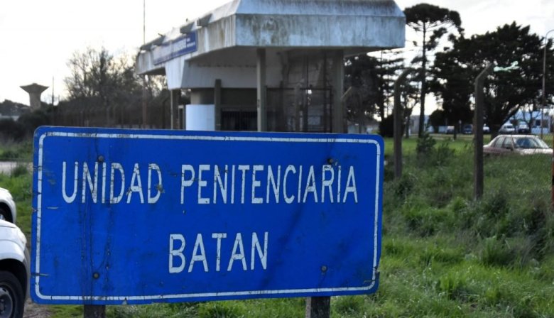 Acusan a la hija de “El Cartonero” Báez de manejar una red de estafas desde la cárcel de Batán