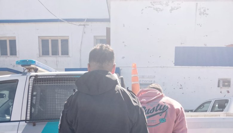Fue a discutir con su expareja y terminó aprehendido por amenazas