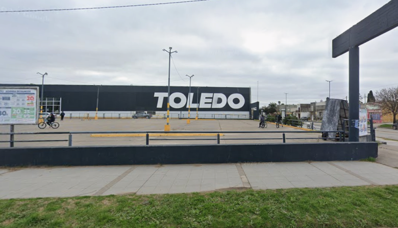 Carrefour analiza comprar ocho locales de Toledo: ¿Qué pasará en Necochea?