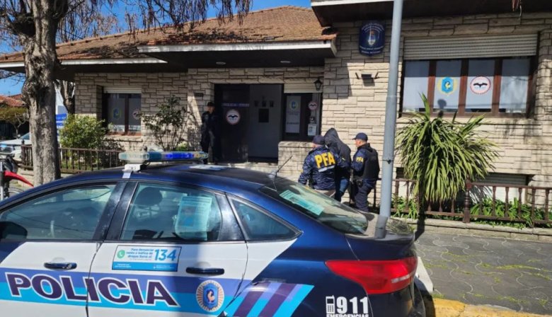 Detuvieron a un hombre en el Puerto acusado de narcomenudeo