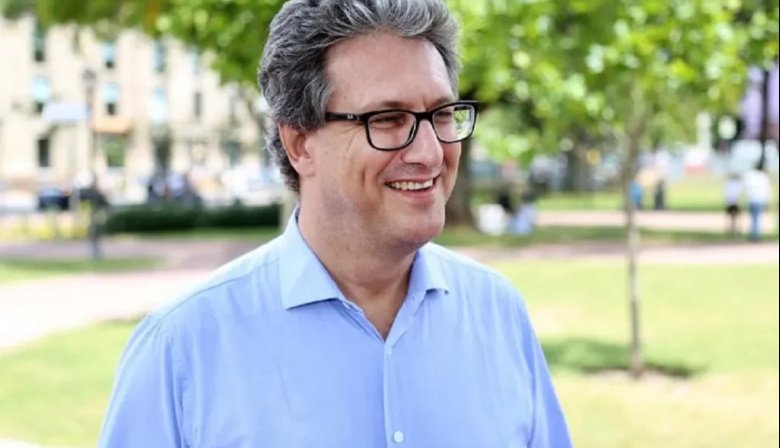 El nuevo secretario de Discapacidad se accidentó en su moto: Está internado con varias fracturas