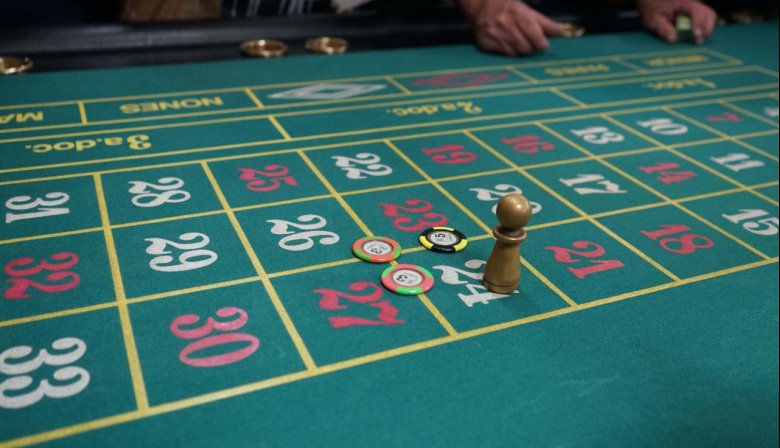 Casino de Necochea: La licitación para la sala de juegos quedó desierta y crece la incertidumbre sobre su futuro