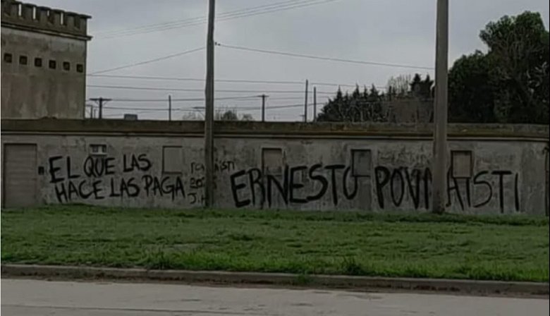 La banda en retirada: Dos funcionarios municipales listos para saltar a Puerto Quequén