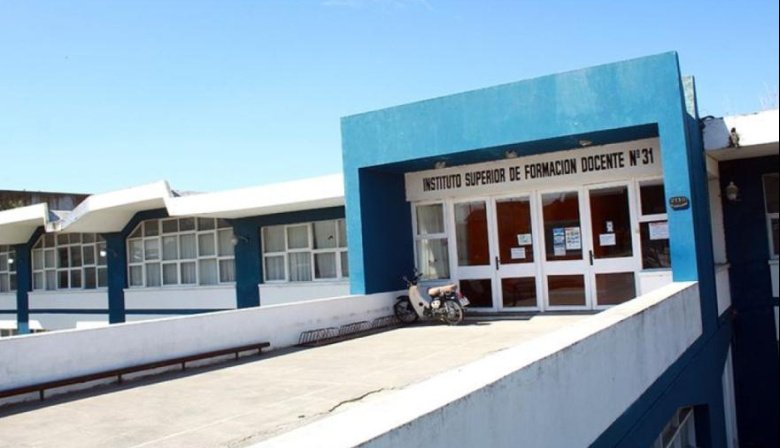 Reclaman que no cierren los profesorados de Educación Inicial e Historia en Necochea