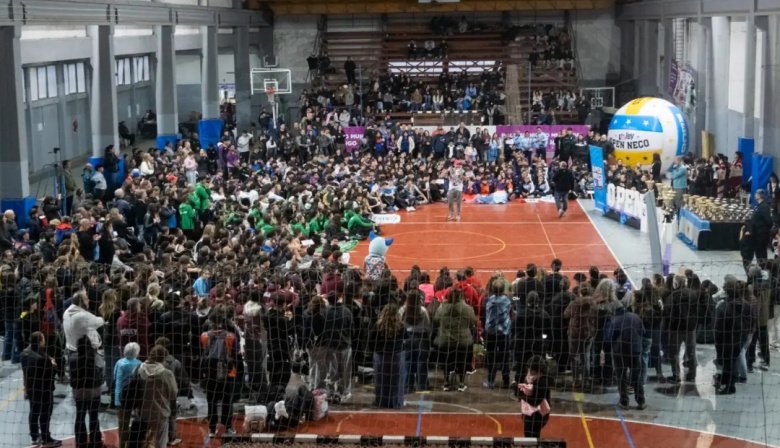 El Open Neco Vóley volvió a convertir a Necochea en un punto de encuentro para el vóley juvenil