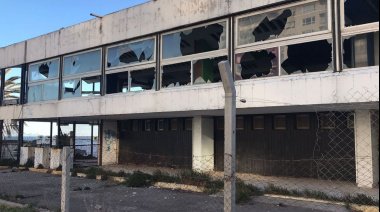 A escondidas la municipalidad intentará entregar el Casino cerca de Nochebuena