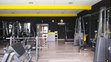 Delincuentes armados amedrentaron a una empleada de un gimnasio: Se llevaron dinero y una notebook