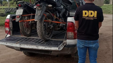 Importante operativo policial en Necochea: Detuvieron a dos sospechosos y secuestran armas, drogas y motos robadas