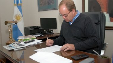Sesiona el HCD: Los recortes de Milei, el estado de las rutas y una norma nueva para taxistas y remiseros