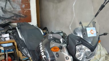 Secuestraron una moto robada y detuvieron a un hombre en un taller clandestino