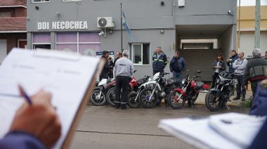 "Delincuentes" y "delito sobre ruedas": Las definiciones reaccionarias de los concejales y la Muni sobre las motos
