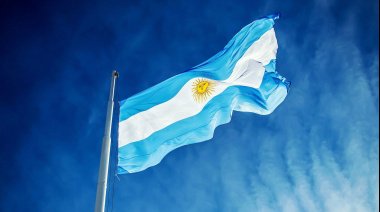 Acto por el Día de la Bandera: La promesa en las escuelas en medio de una escalada antipatriótica sin precedentes