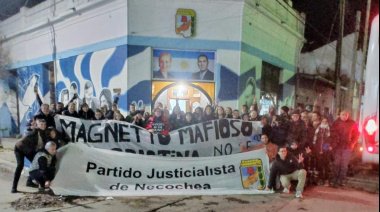 "Magnetto mafioso": Militancia necochense en la marcha en favor de Cristina