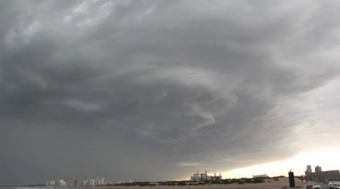 Alerta naranja por vientos de hasta 97 km/h para Necochea y la zona